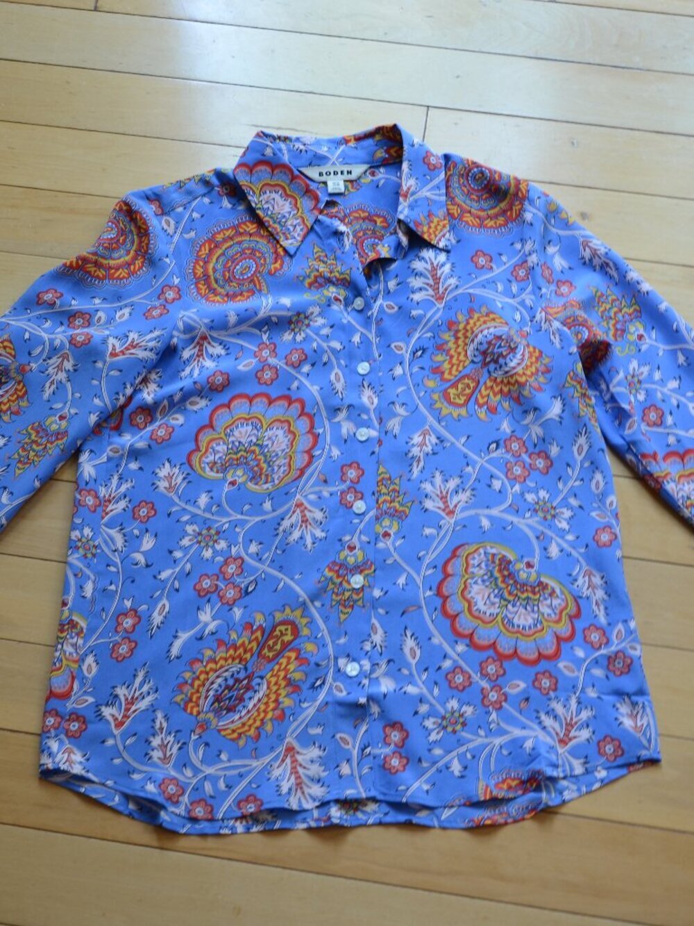 Boden Sienna silk shirt Size 4R
